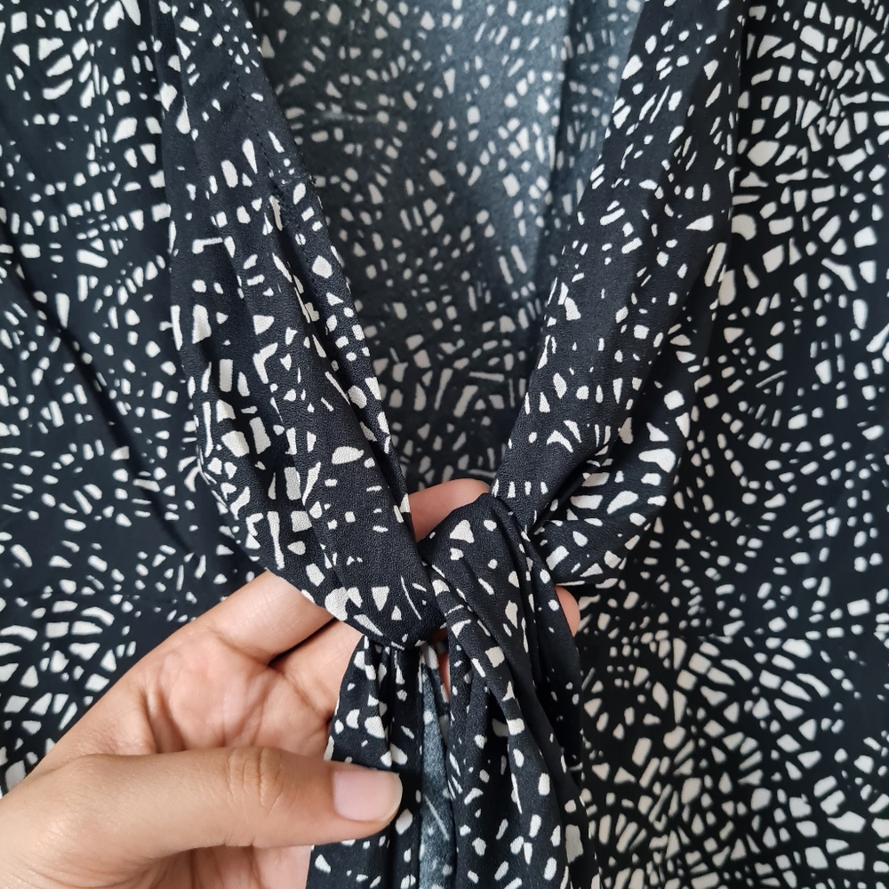 Size- S, Moire pattern printed deep V- neck dress by trend setters - Picture 7 of 7